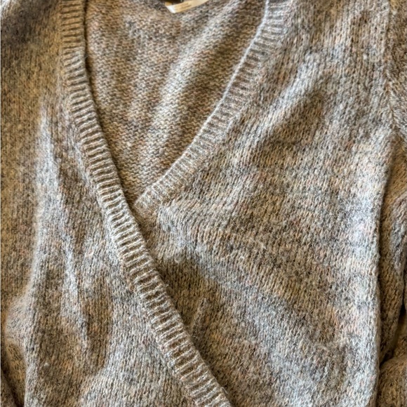 Free People Karina Faux Wrap Front Puff Sleeves Sweater Oversized SMALL - Picture 9 of 11